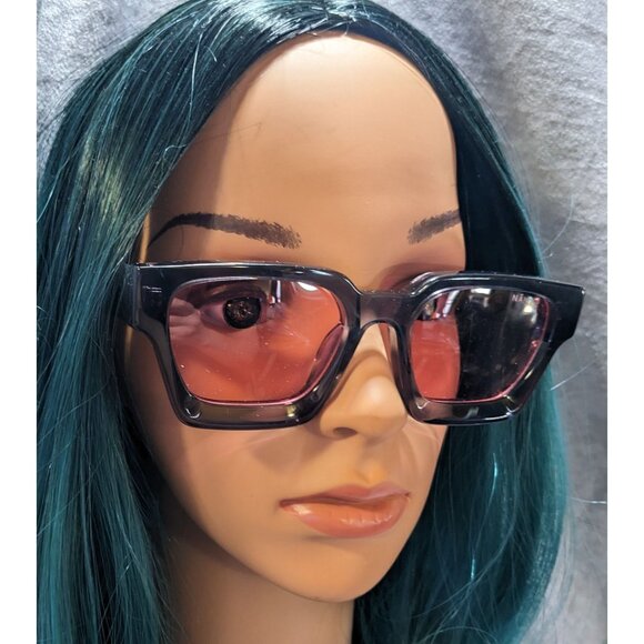 Meller | Nayah Black Pink - Sunglasses Namur Black And Pink Chunky Translucent Sunglasses